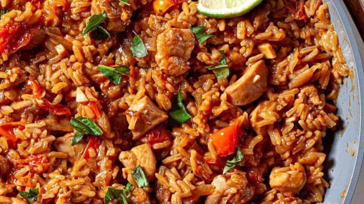 Poulet Thaï et Riz (Une seule poêle)