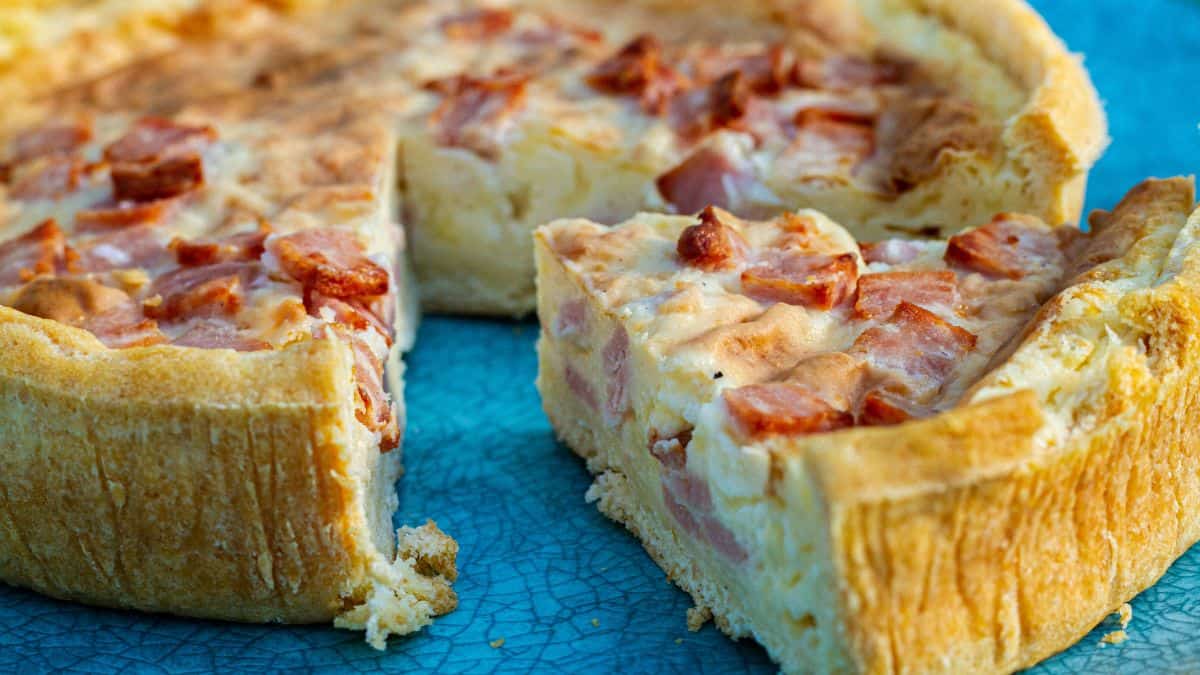 Quiche lorraine.