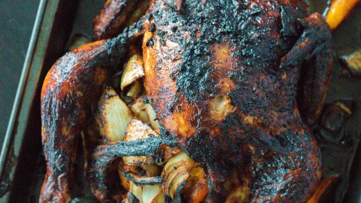 Poulet entier au gingembre et à l'orange.