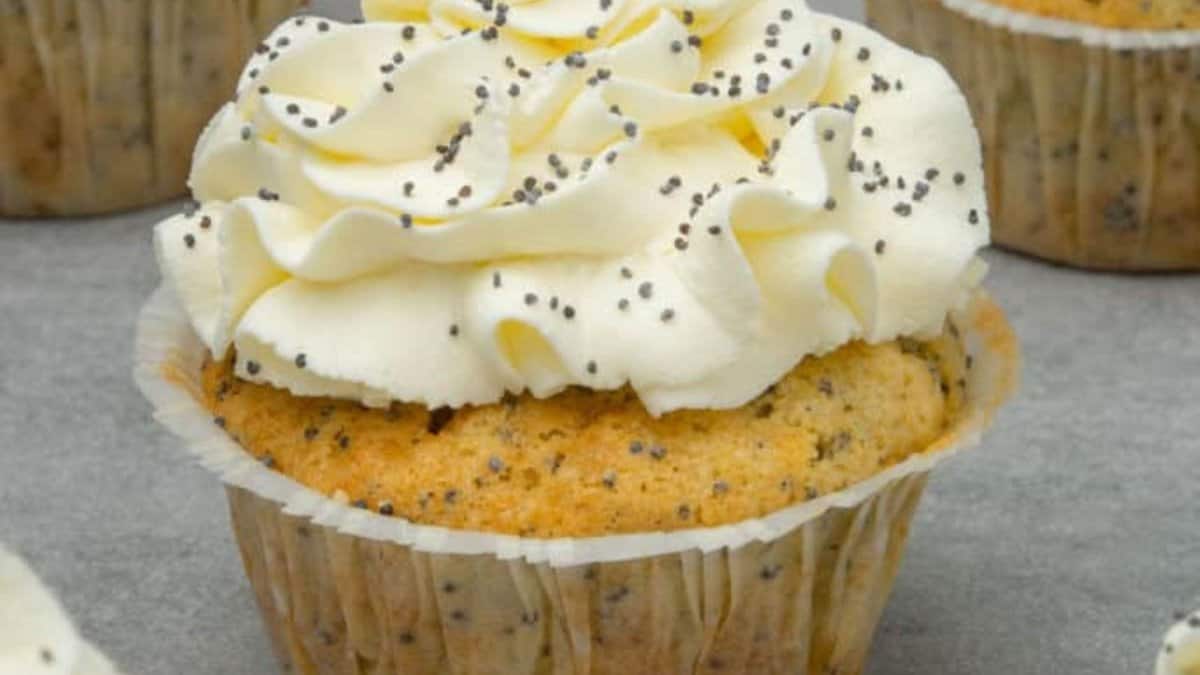 Cupcakes au citron et graines de pavot.