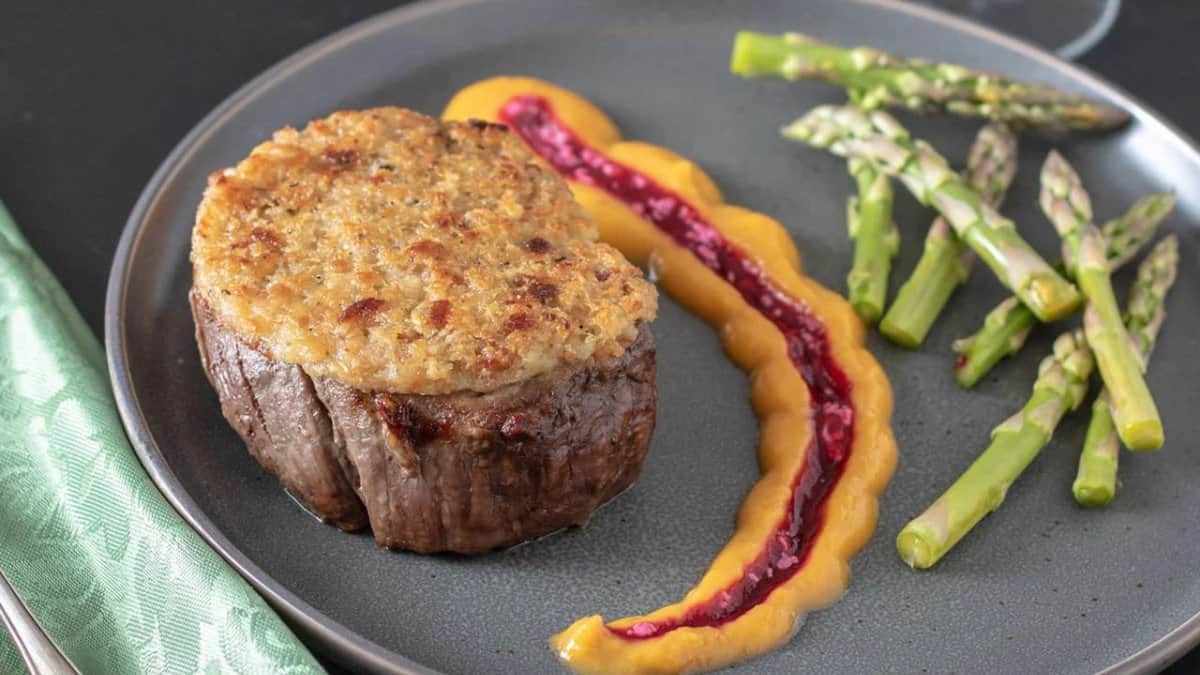 Boeuf à la croûte de raifort.