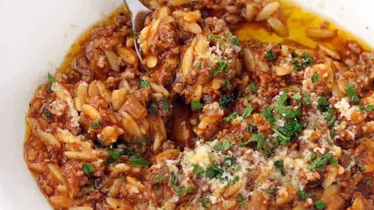 Orzo Grec avec Bœuf Haché.