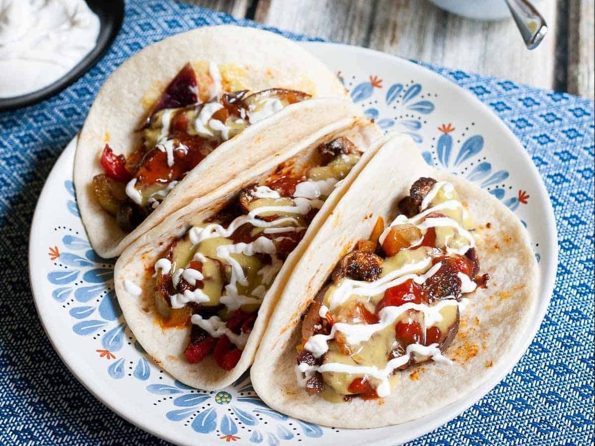 Fajitas de portobello sur plaque