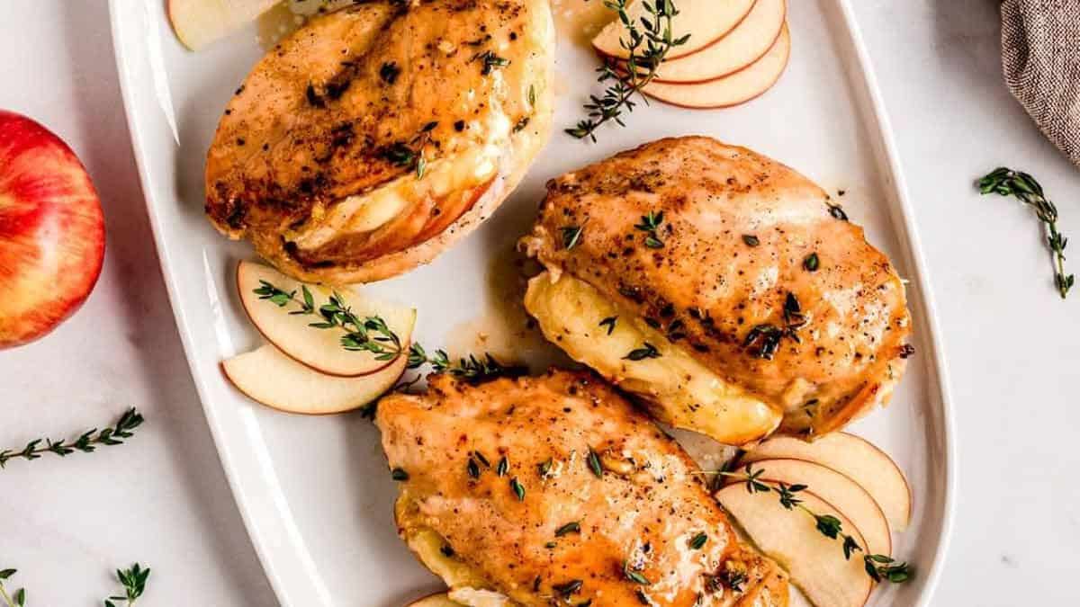 Poitrine de Poulet Farcie aux Pommes et au Brie.