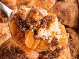 12 Dreamy Peach Cobbler Recipes Perfect for Summer Gatherings