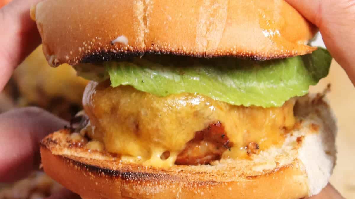 Burger au chorizo.