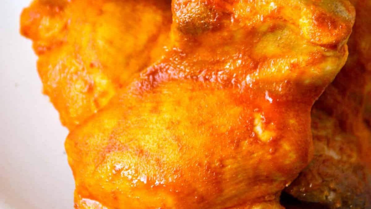 CUISSES DE POULET BUFFALO.