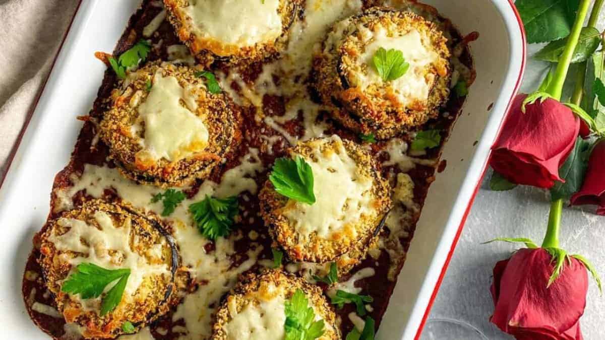 9 Recettes d'Aubergine Faciles pour Étonner vos Invités 9 Easy Aubergine Dishes That Even Skeptics Will Love