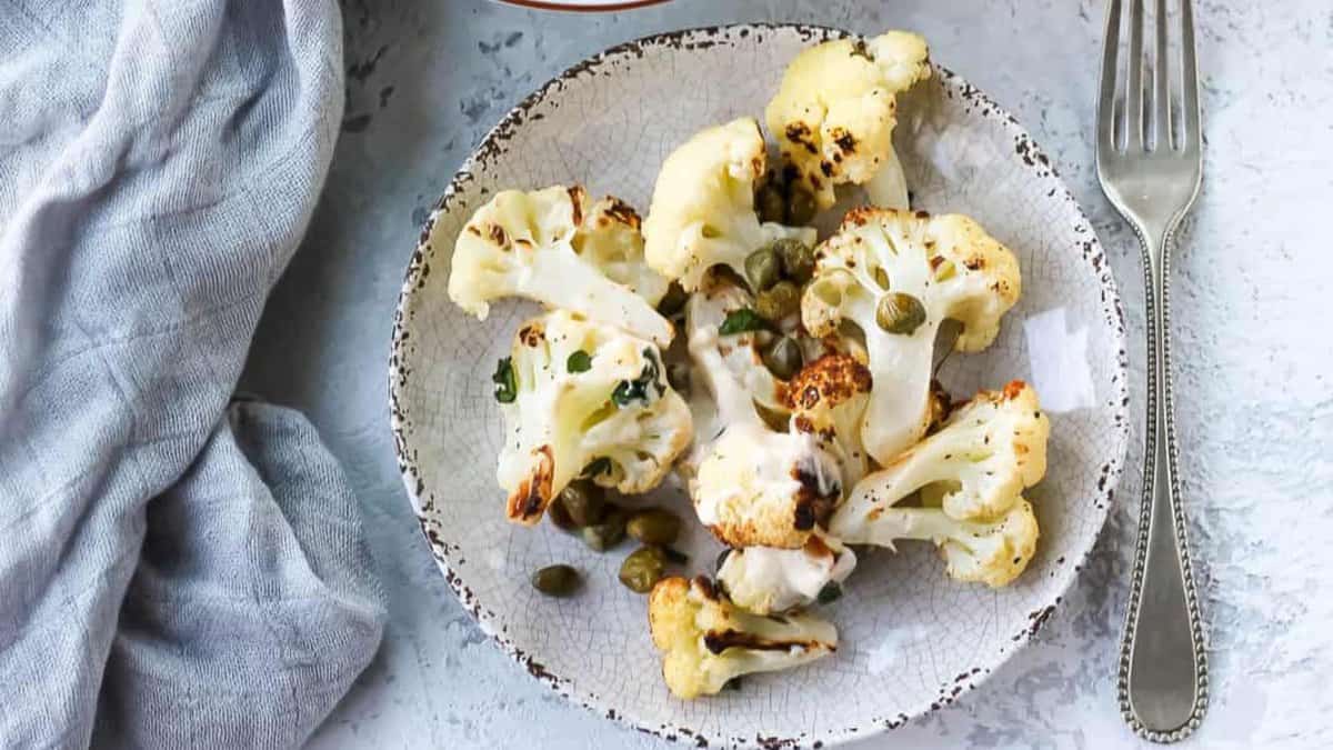 Chou-fleur au tahini et citron.