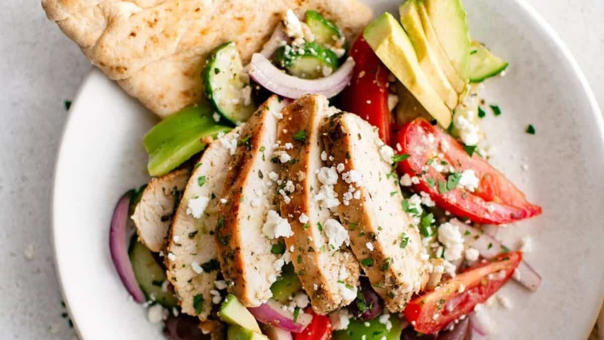 Salade de Poulet Grecque.