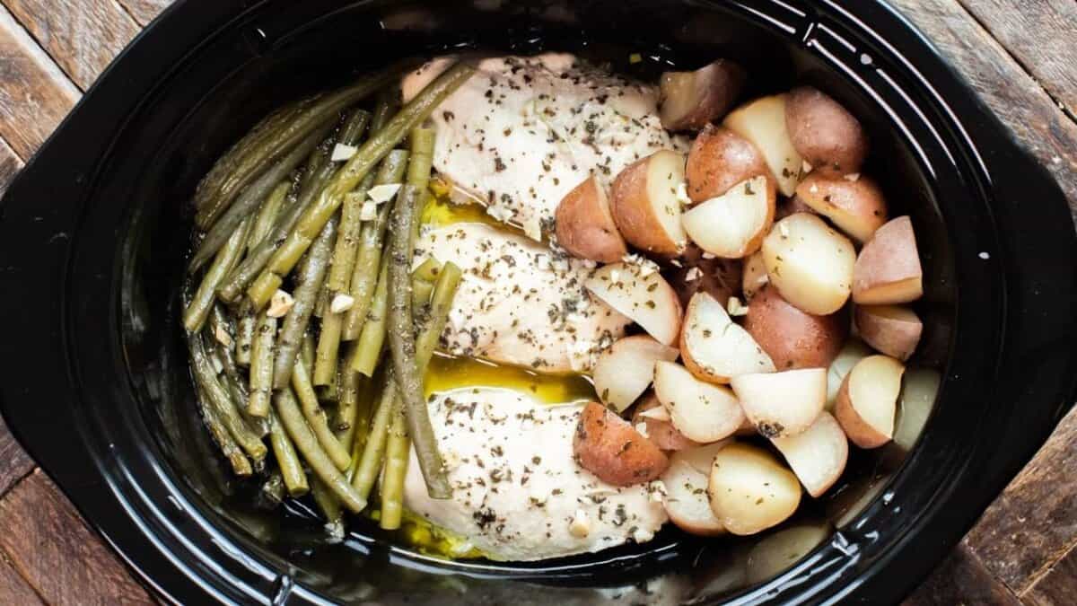 Poulet, Pommes de Terre et Haricots Verts au Crockpot.
