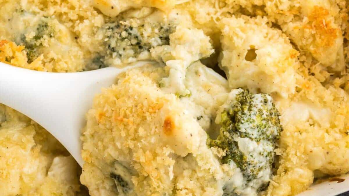 Casserole de Brocoli et Chou-Fleur au Fromage (Au Gratin de Légumes).