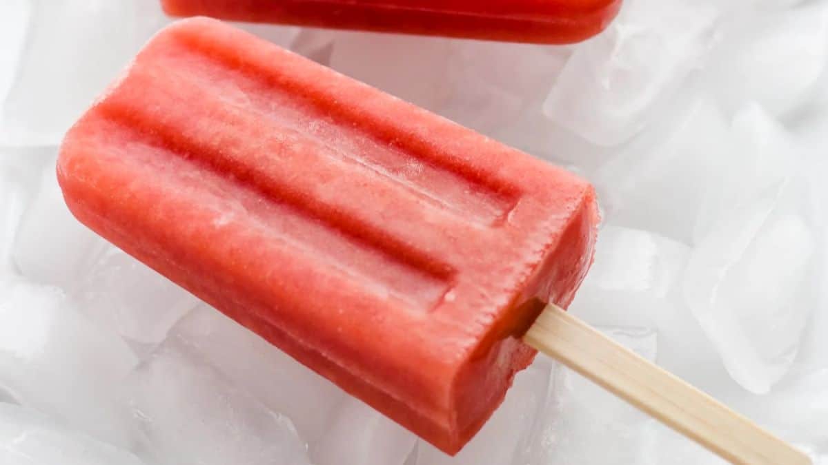 Popsicles de pastèque et fraise