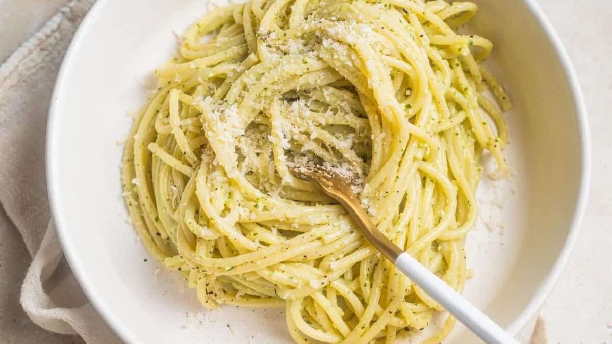 Pâtes au Pesto Crémeux au Citron.