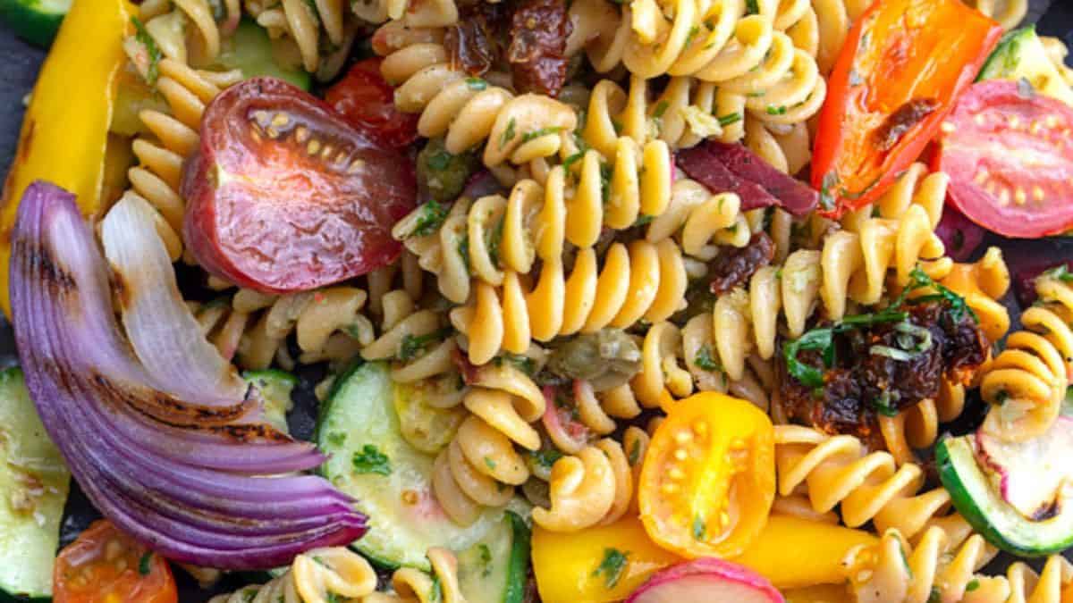 Pâtes aux légumes grillés.