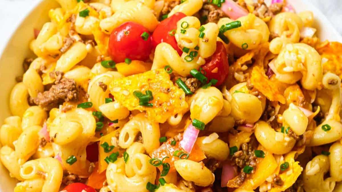 Salade de pâtes taco.